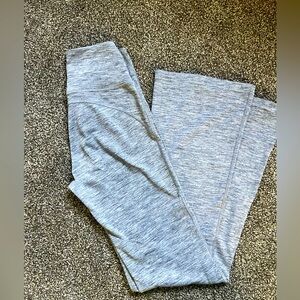 Lululemon Nulu Flare Pant Legging size 6